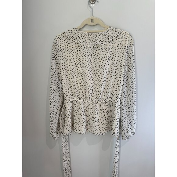 Women's Max Studio Long Sleeve Wrap style Ruffle Front Top, size small - Picture 15 of 16